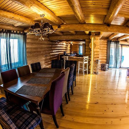 Cabana Deac - Luxury Chalet 바틀돌니 객실 사진