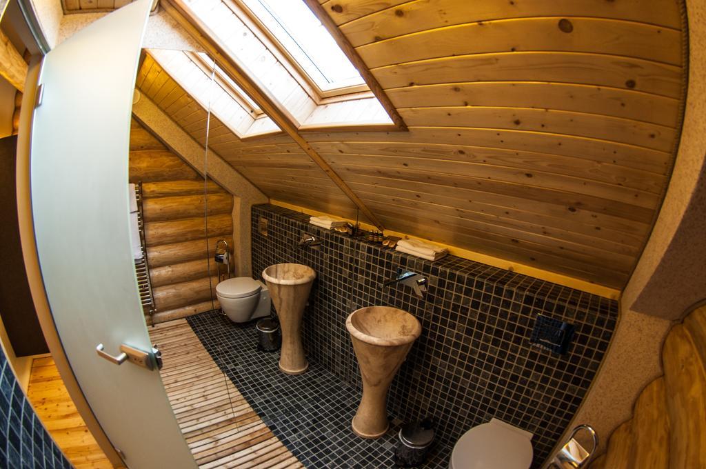 Cabana Deac - Luxury Chalet 바틀돌니 객실 사진