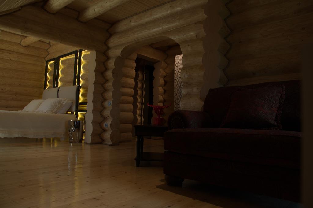 Cabana Deac - Luxury Chalet 바틀돌니 객실 사진